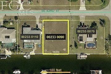 Home for Sale in Cape Coral, FL $75,000