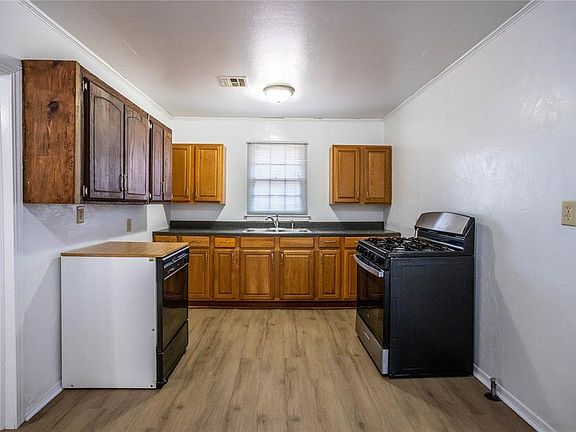 5th image of 1113 Nowahy Ave