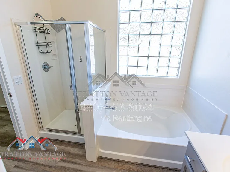 15272 W Jackson St — Photo 23