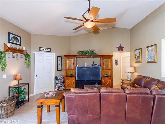 4th image of 1248 NW 35th Pl