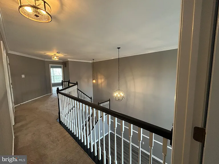 2016 Greenes Way Cir — Photo 33