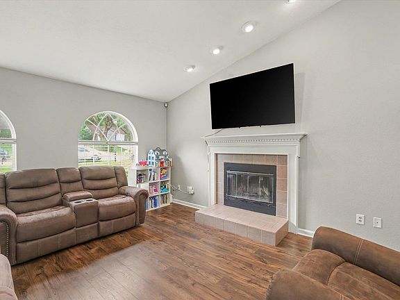 5th image of 3154 S Fulmer Cir