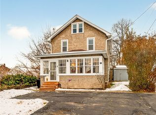 412 S Lincoln Rd, East Rochester, NY 14445