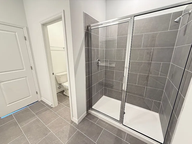 405 Eventide Ave — Photo 16