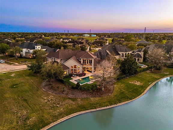 4th image of 27802 Myrtle Lake Ln