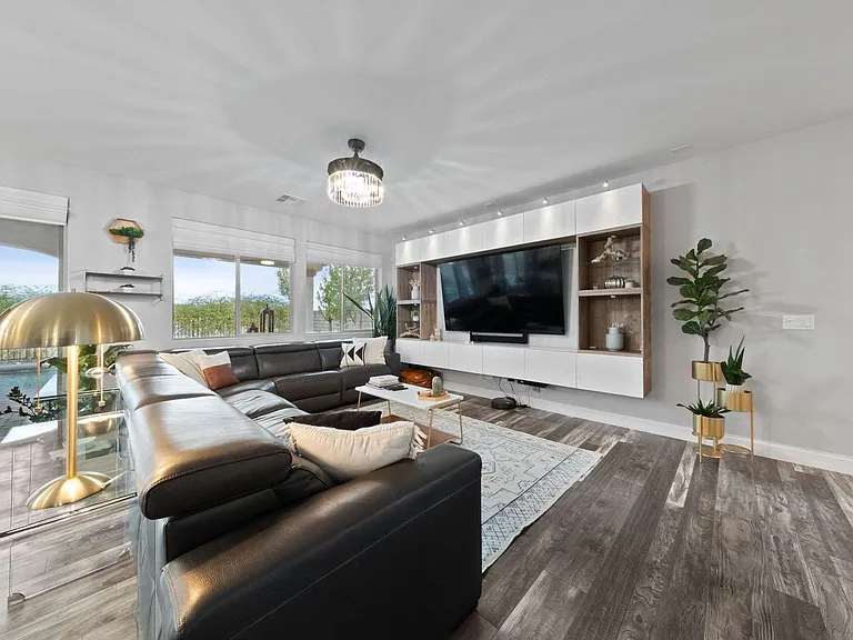 428 Vigo Port St — Photo 20