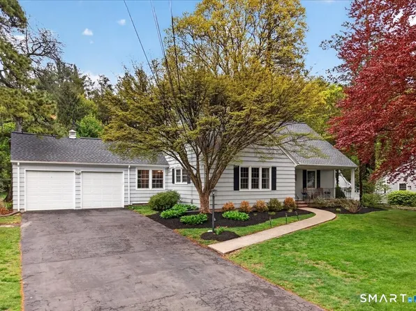 54 Jackson Road, Hamden, CT 06517