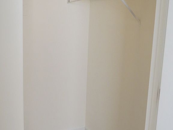 4th image of 1630 Wimbledon Dr APT 210
