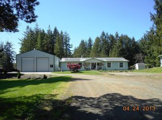 93627 Ranch Ln, North Bend, OR 97459