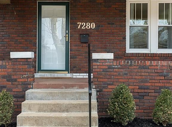2nd image of 7280 Lindell Blvd