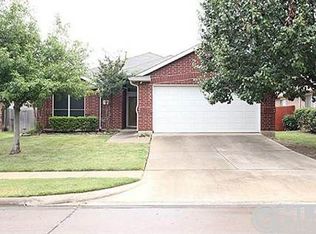 6812 Highland Crest Ln, Sachse, TX 75048