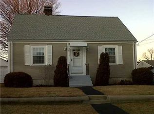 70 Fenner Ave, Riverside, RI 02915