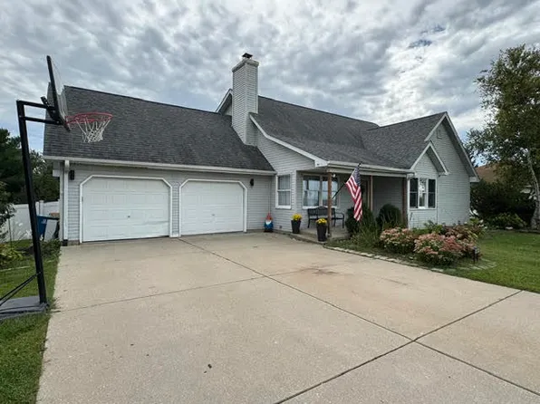 3431 E Cleveland St, Ladd, IL 61329