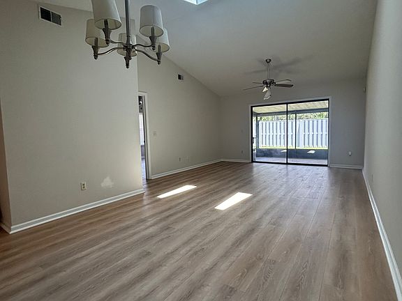 4th image of 164 Aruba Ln