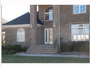 2221 Lynx Dr, Virginia Beach, VA 23456