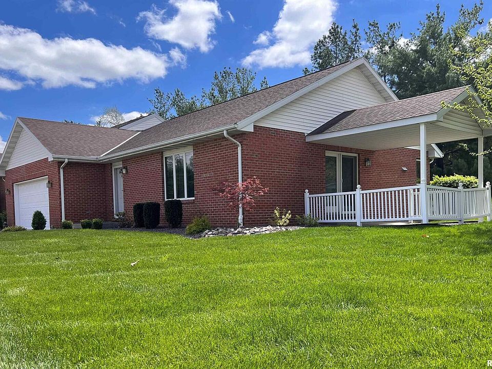 1st image of 109 Waterford Dr E #109