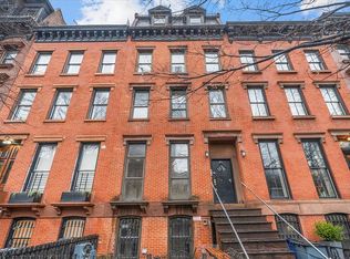 135 Saint James Pl, Brooklyn, NY 11238