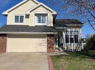 339 Terrace Dr, Waukee, IA 50263