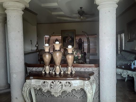 2nd image of 4120 De Novo St