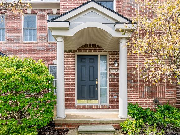 3rd image of 3328 Endsleigh Ln