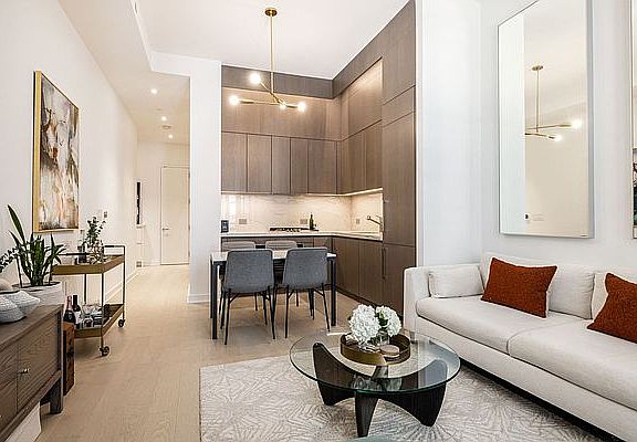 5th image of 77 Charlton St #S4e