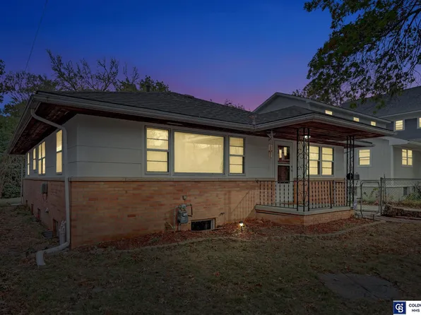 1942 Euclid Ave, Lincoln, NE 68502