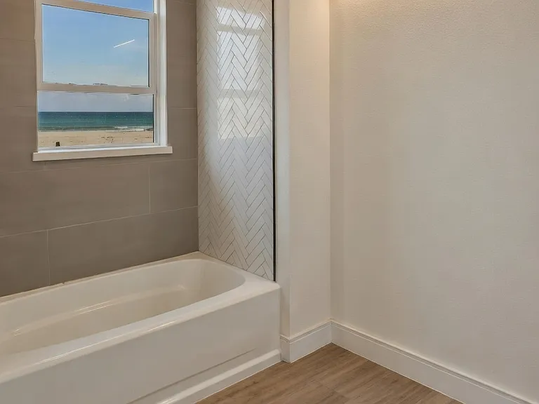 4334 Arizona St #4340 — Photo 33