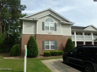 2412 King Richard Ct APT E, Greenville, NC 27858