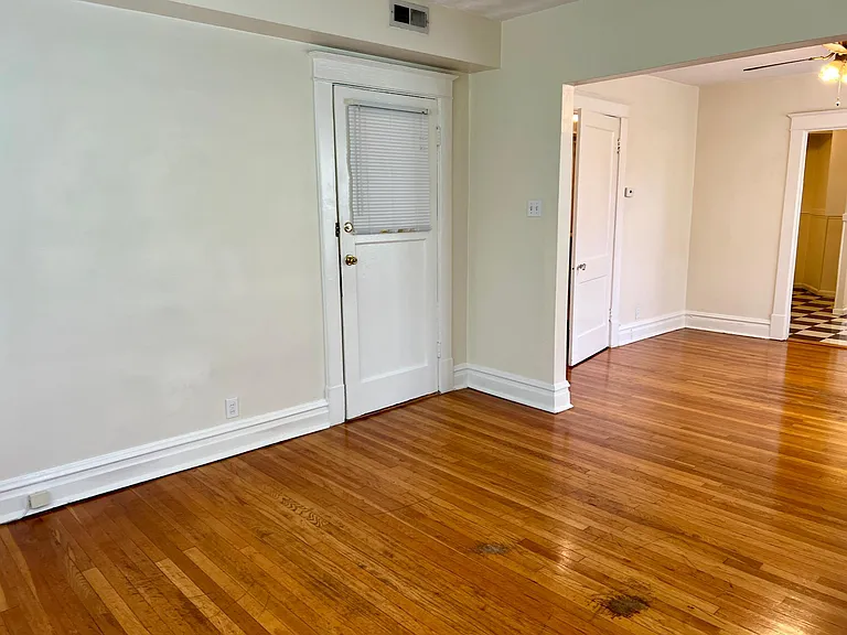 7401 Zephyr Pl #2E — Photo 10