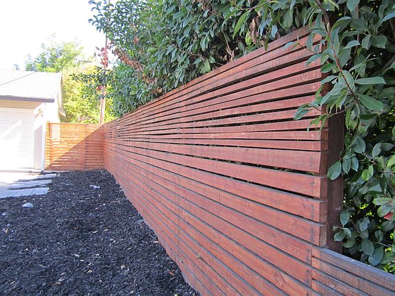 R. EXTERIOR FENCE