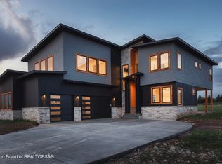 155 Sagewood Dr, Driggs, ID 83422