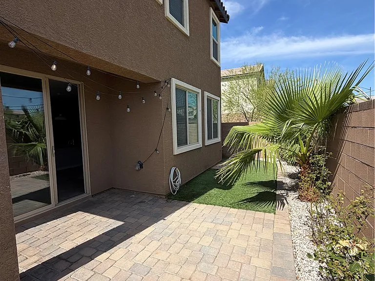 8910 Bucco Reef Ave — Photo 20