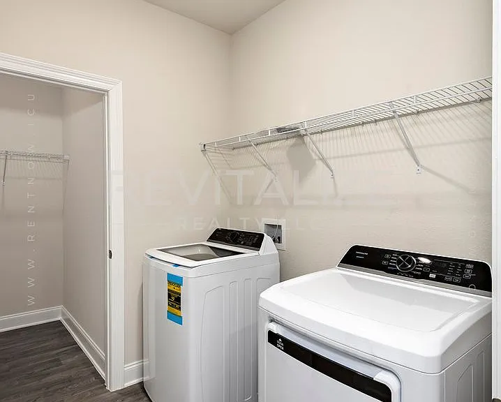 32552 Revere Dr — Photo 26