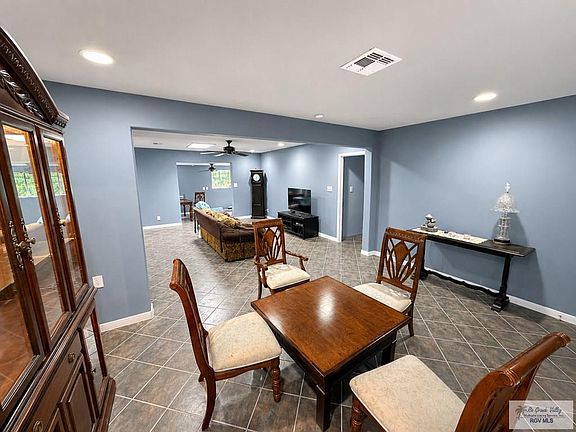 5th image of 2714 Old Alice Rd