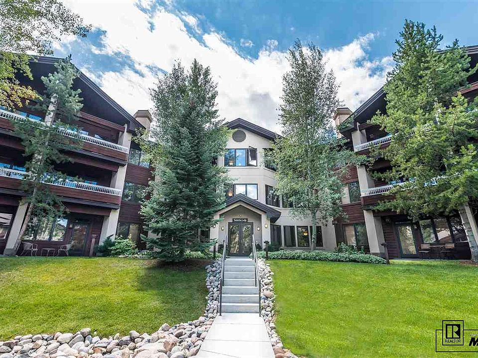 1st image of 2920 Village Dr #2209