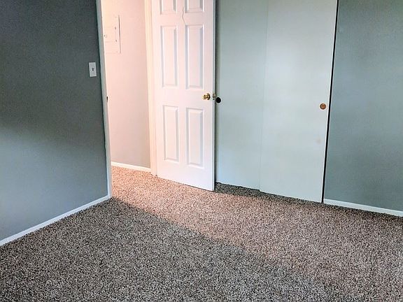 4th image of 3356 Heatherton Dr APT 5