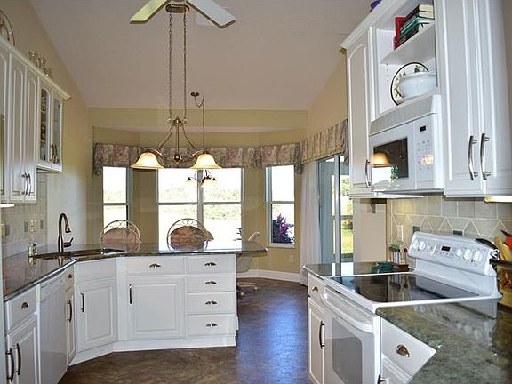 5th image of 5040 Long Meadow Dr