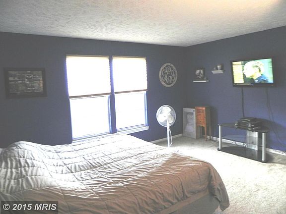 4th image of 103 Churchill Dr