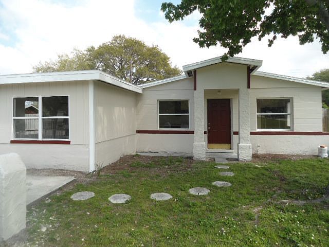 1st image of 8149 67th St N