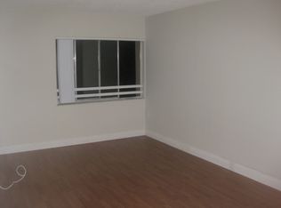 711 N Pine Island Rd APT 301, Fort Lauderdale, FL 33324