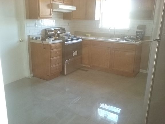 5th image of 1301 Chestnut St