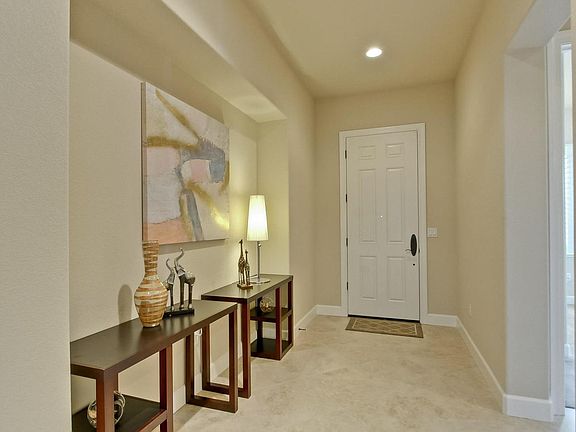 3rd image of 4606 Valley Vista Dr