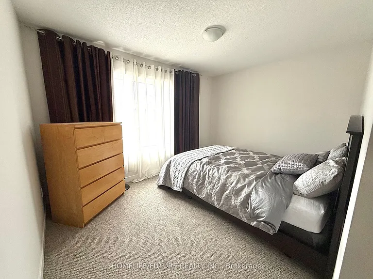 1956 Altona Rd #2 — Photo 8