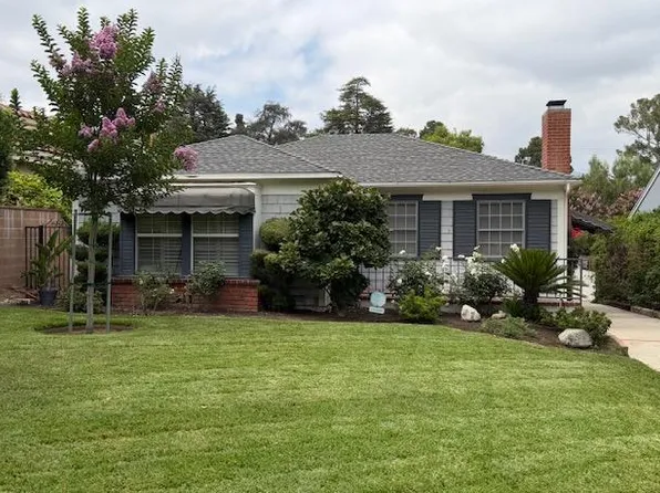 1523 Hillside Dr, Glendale, CA 91208