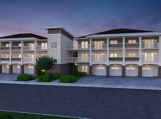 930 W Savidge St #11, Spring Lake, MI 49456