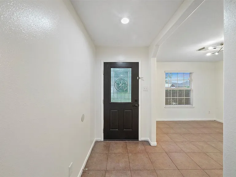 5503 Jefferson St — Photo 5