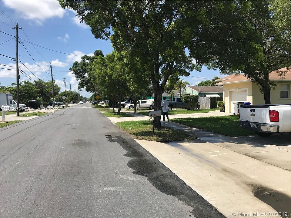 1st image of 620 NW 16th Ave #1