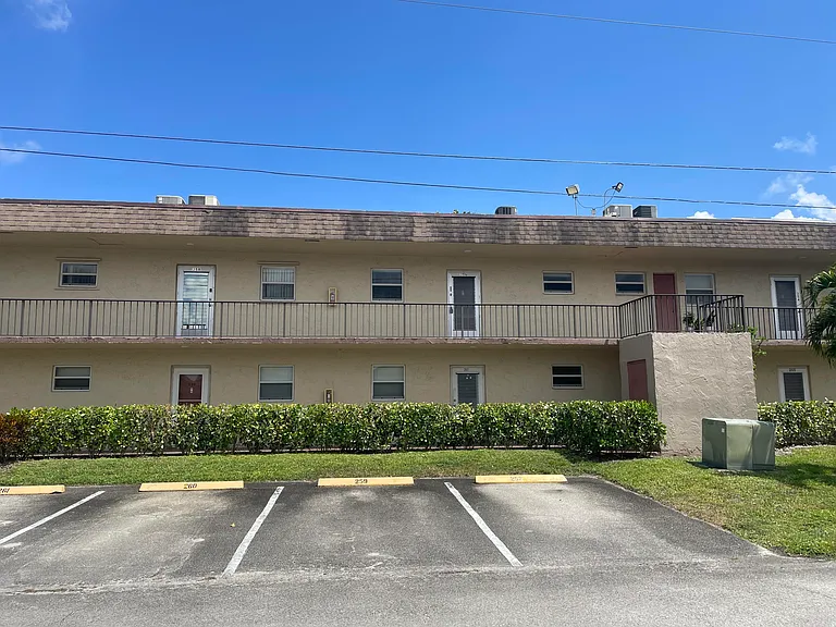 770 Lori Dr #257 — Photo 1