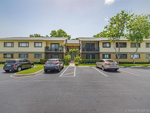 2nd image of 632 Trace Cir APT 103