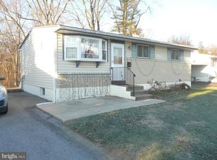 108 Tuscany Rd, Aston, PA 19014